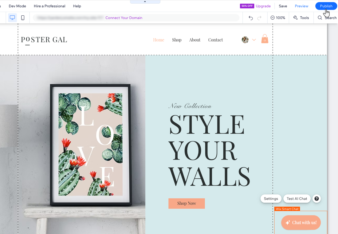 A screenshot of the Smart Chat in the Wix Editor and pointer on the Publish button.