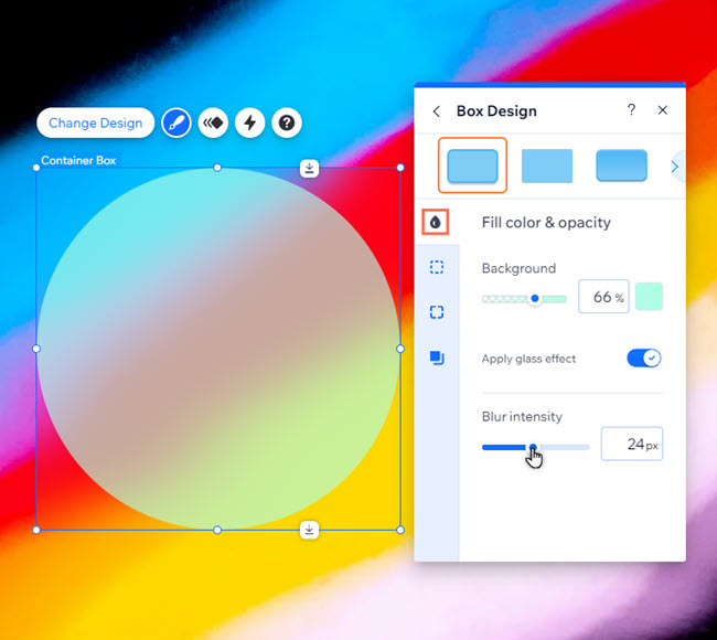 The design panel of a container box. The glass effect has been applied, and the cursor is adjusting the blur.