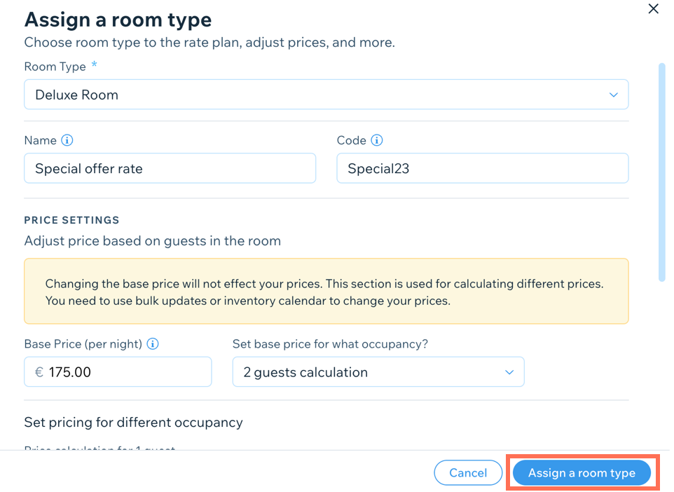 Une capture d'écran montrant comment attribuer un type de chambre à un plan de tarification.