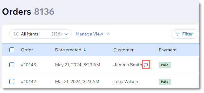 특정 주문 옆 메모 아이콘을 보여주는 Wix 대시보드의 주문 탭 스크린샷