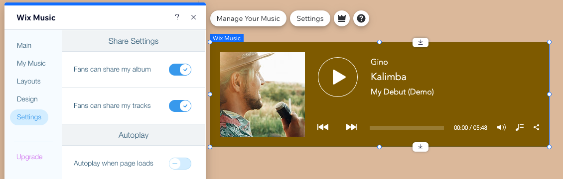 Imagen del widget del reproductor de Wix Music con la configuración abierta a un lado.