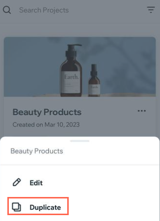 Uma captura de tela mostrando o botão Duplicar projeto no app Wix Owner.