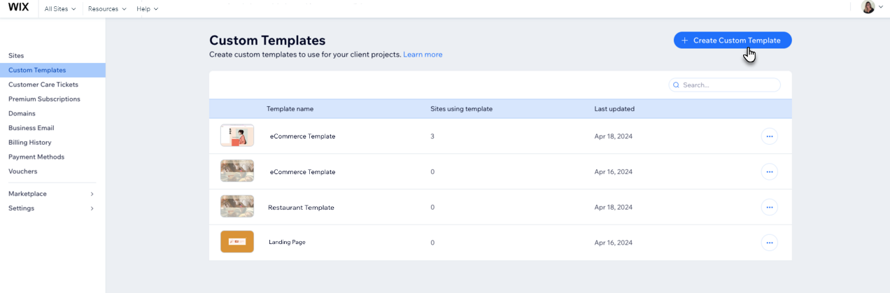 A screenshot showing the Custom Templates button being clicked in the Wix Channels Dashboard.